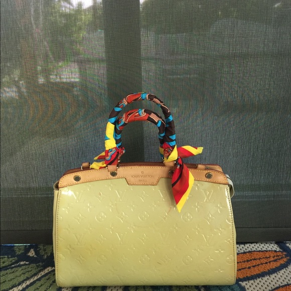 Authentic Louis Vuitton - Picture 2 of 12